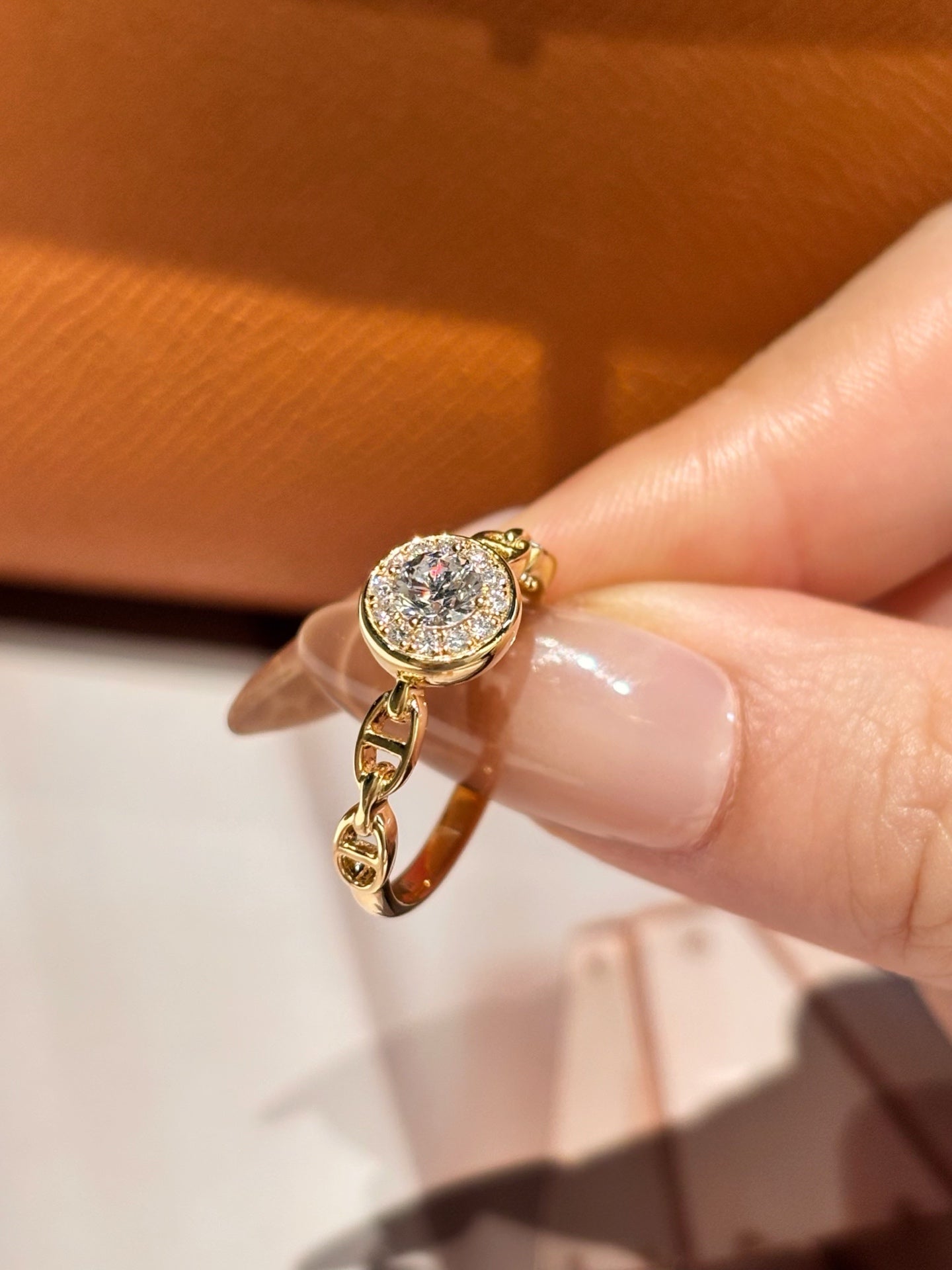 18K Yellow Gold 0.327ct Total D Color Round Brilliant Cut Lab Grown Diamond Halo Chain Link Ring - "Chic Link" Collection