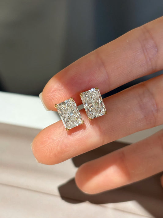 18K Yellow Gold 4.12ct Radiant Cut Lab Grown Diamond Stud Earrings | D Color