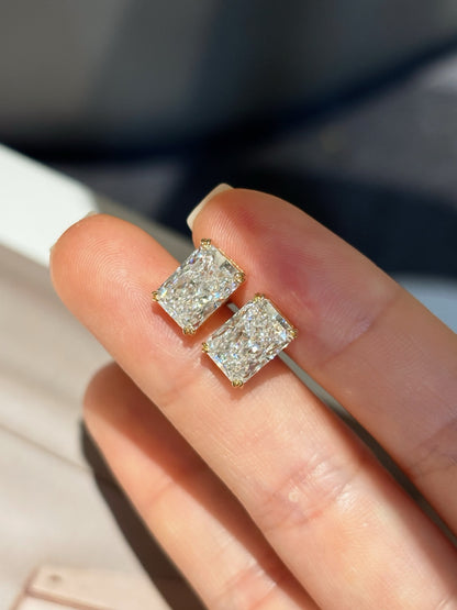 18K Yellow Gold 4.12ct Radiant Cut Lab Grown Diamond Stud Earrings | D Color