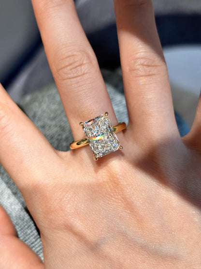 18K Yellow Gold 5.06ct Radiant Cut Lab Grown Diamond Ring | D Color, Classic Four-Prong Solitaire