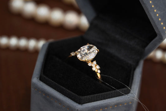 18K Yellow Gold Lab Grown Diamond Vintage Cluster Ring