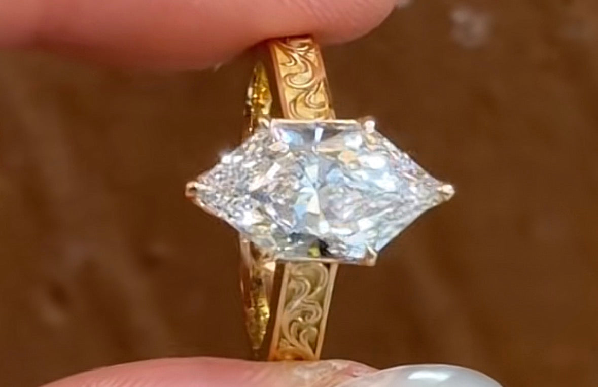 Marquise ring band 14k size 6