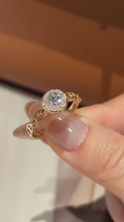 18K Yellow Gold 0.327ct Total D Color Round Brilliant Cut Lab Grown Diamond Halo Chain Link Ring - "Chic Link" Collection