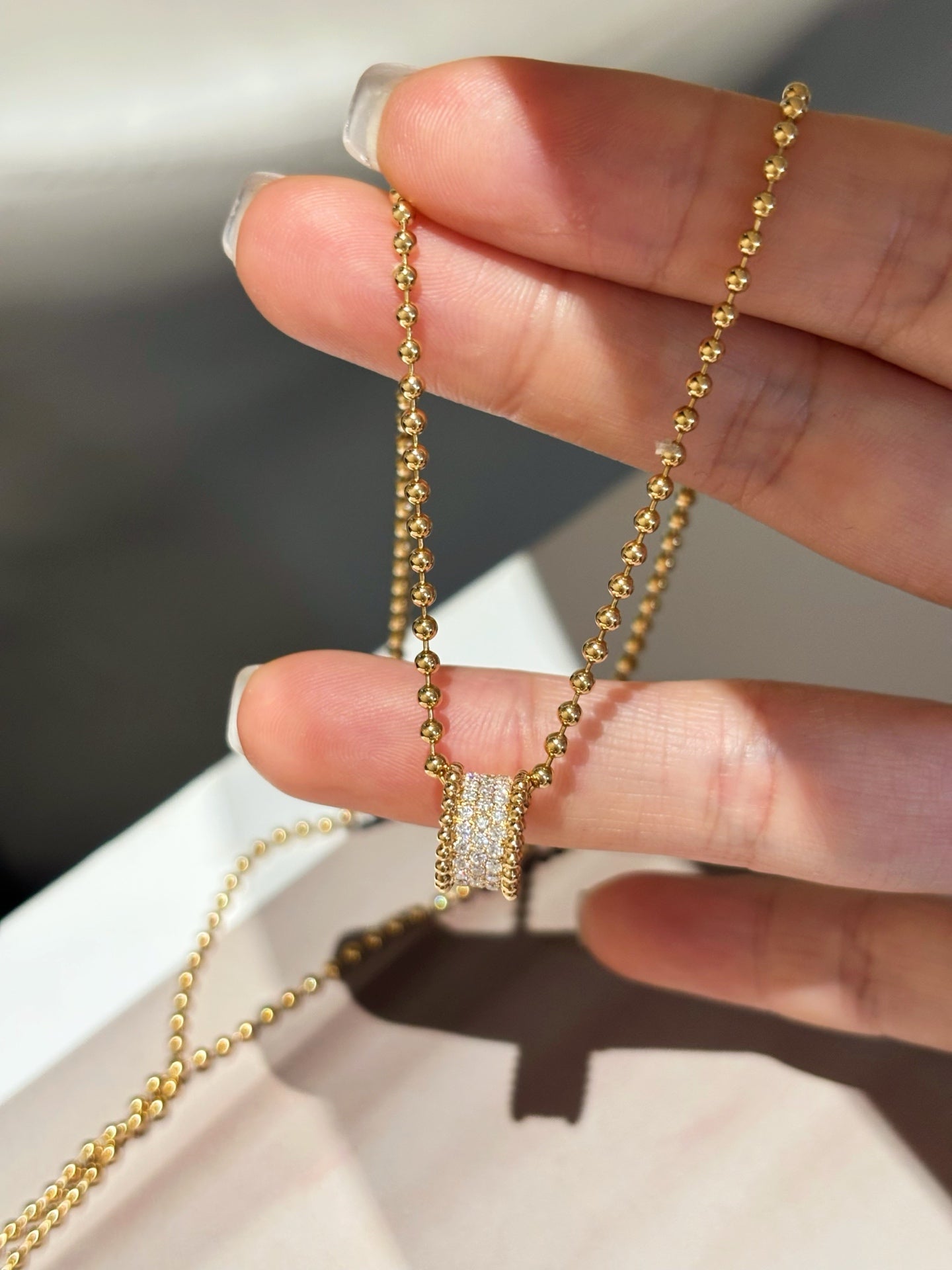 18K Yellow Gold Lab-Grown Diamond Cylinder Pendant Necklace